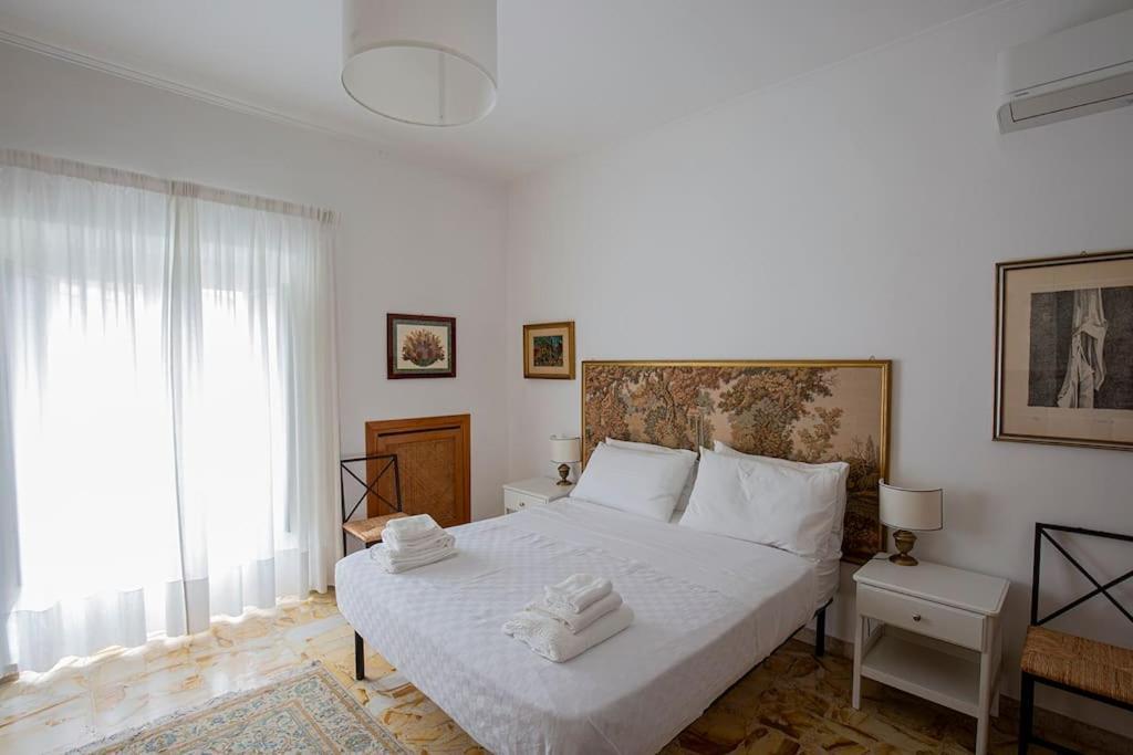 Dimora Al Colosseo, 2 Bedrooms Roma Exterior foto